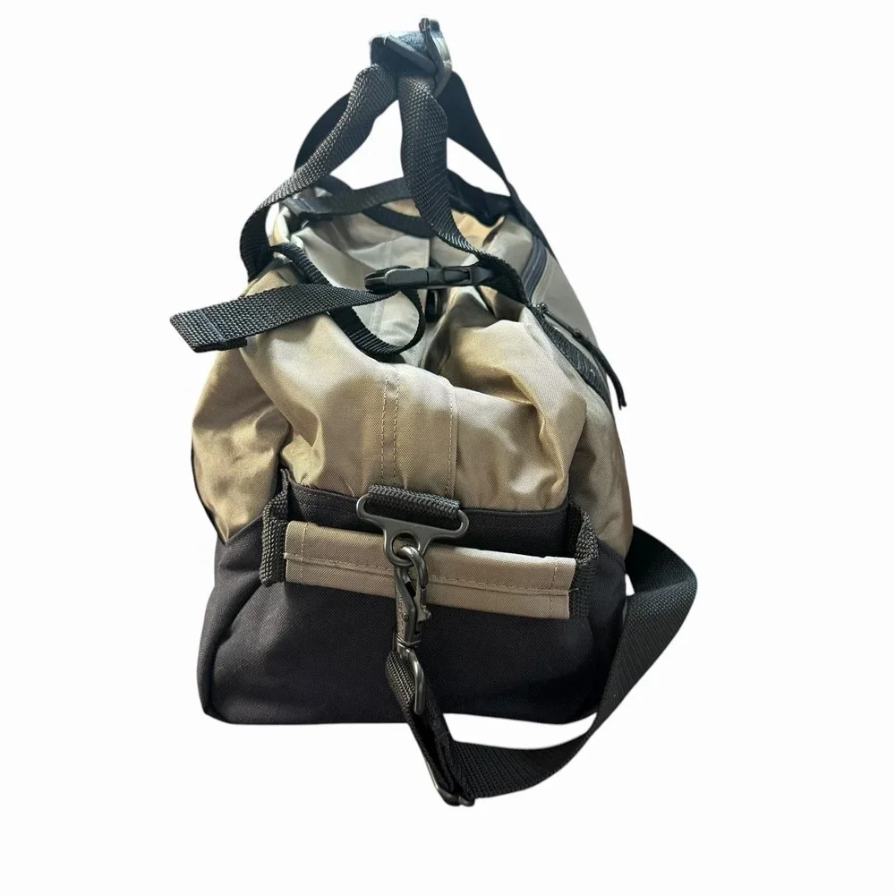 LL Bean Nylon Duffle Duffel Bag Green Shoulder Strap Explorer Gorpcore Outdoors